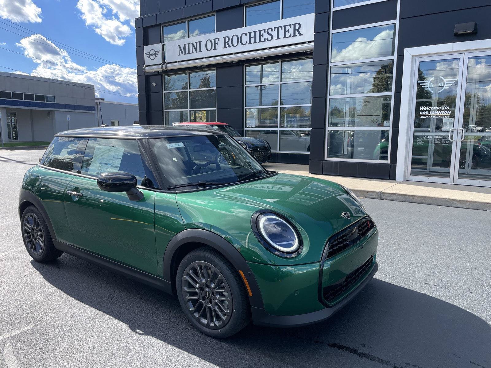 2026 MINI 2 DOOR ICONIC