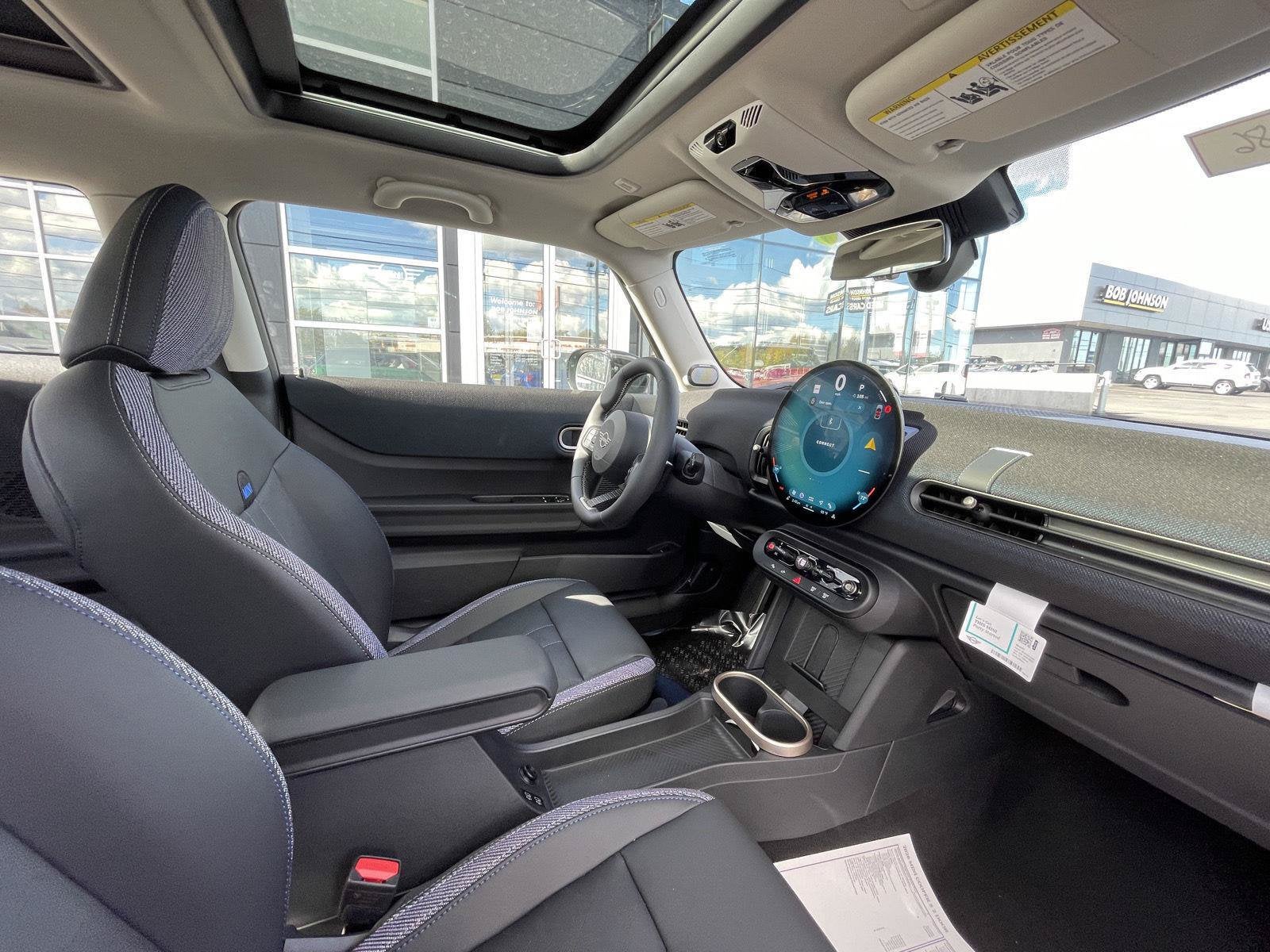 2026 MINI 2 DOOR ICONIC