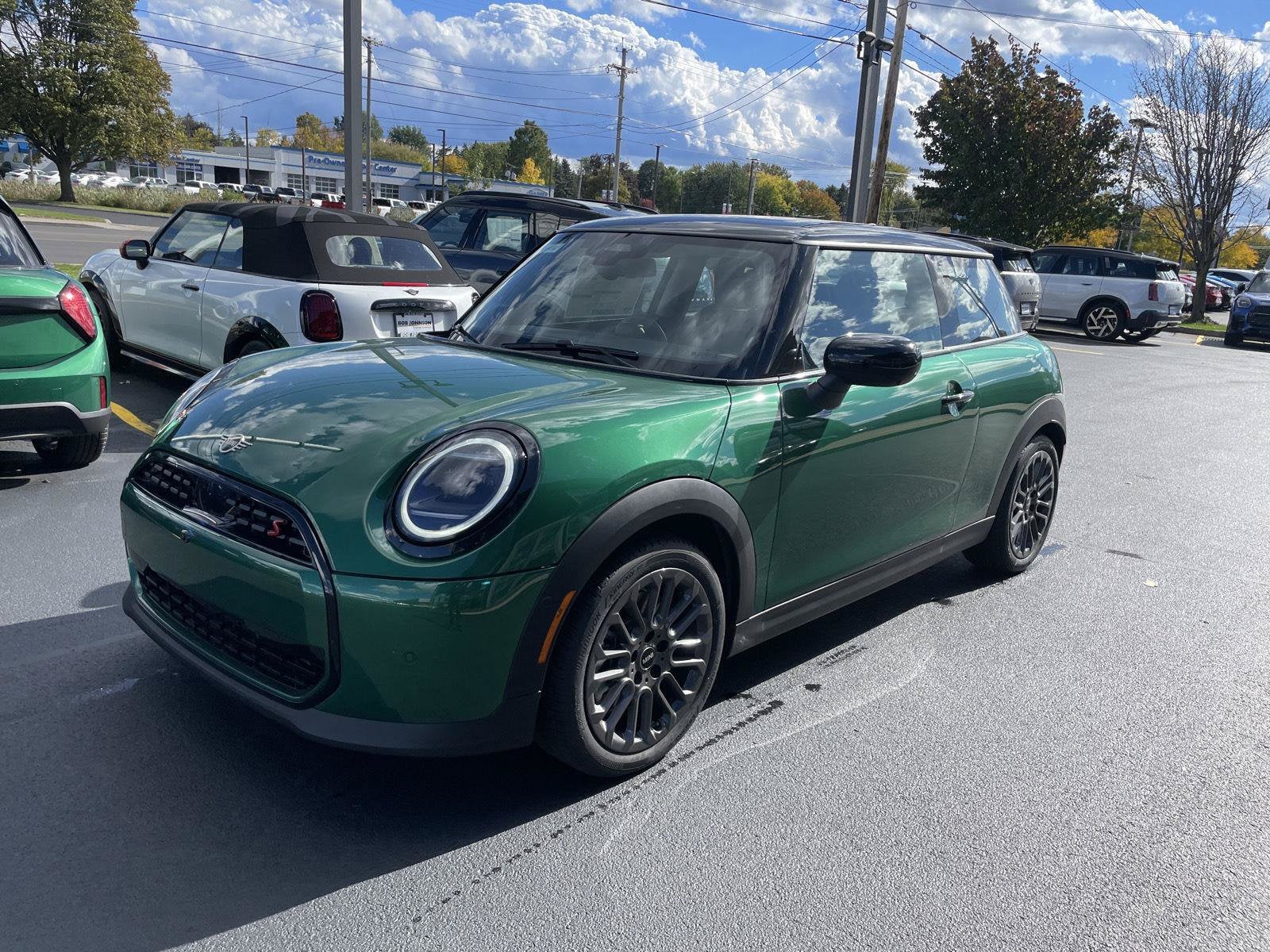 2026 MINI 2 DOOR ICONIC