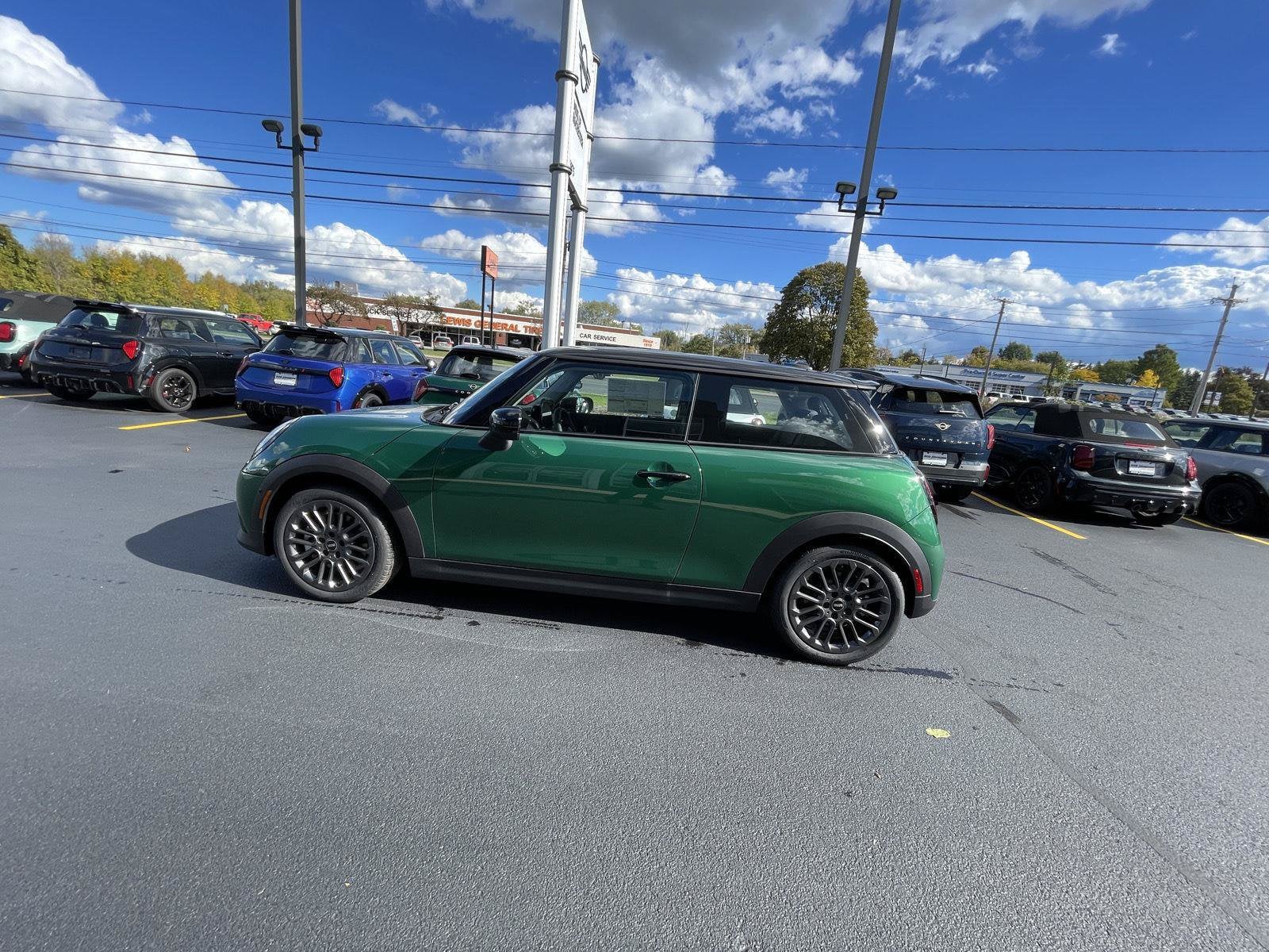 2026 MINI 2 DOOR ICONIC
