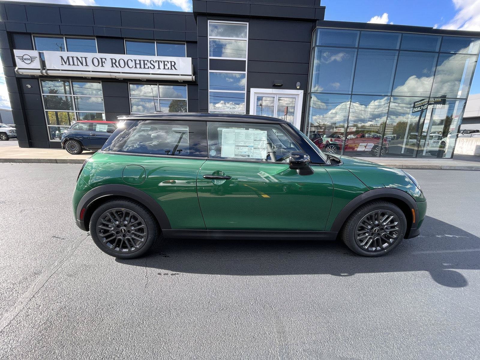 2026 MINI 2 DOOR ICONIC