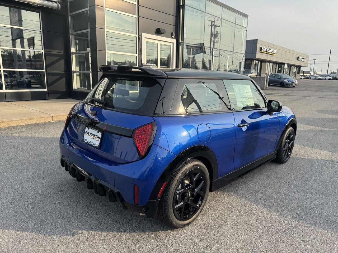 2026 MINI 2 DOOR ICONIC