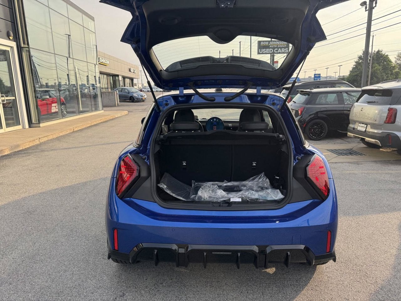 2026 MINI 2 DOOR ICONIC