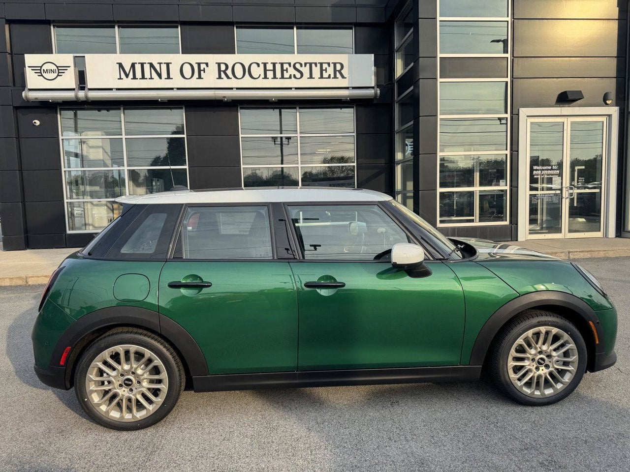 2026 MINI 2 DOOR ICONIC