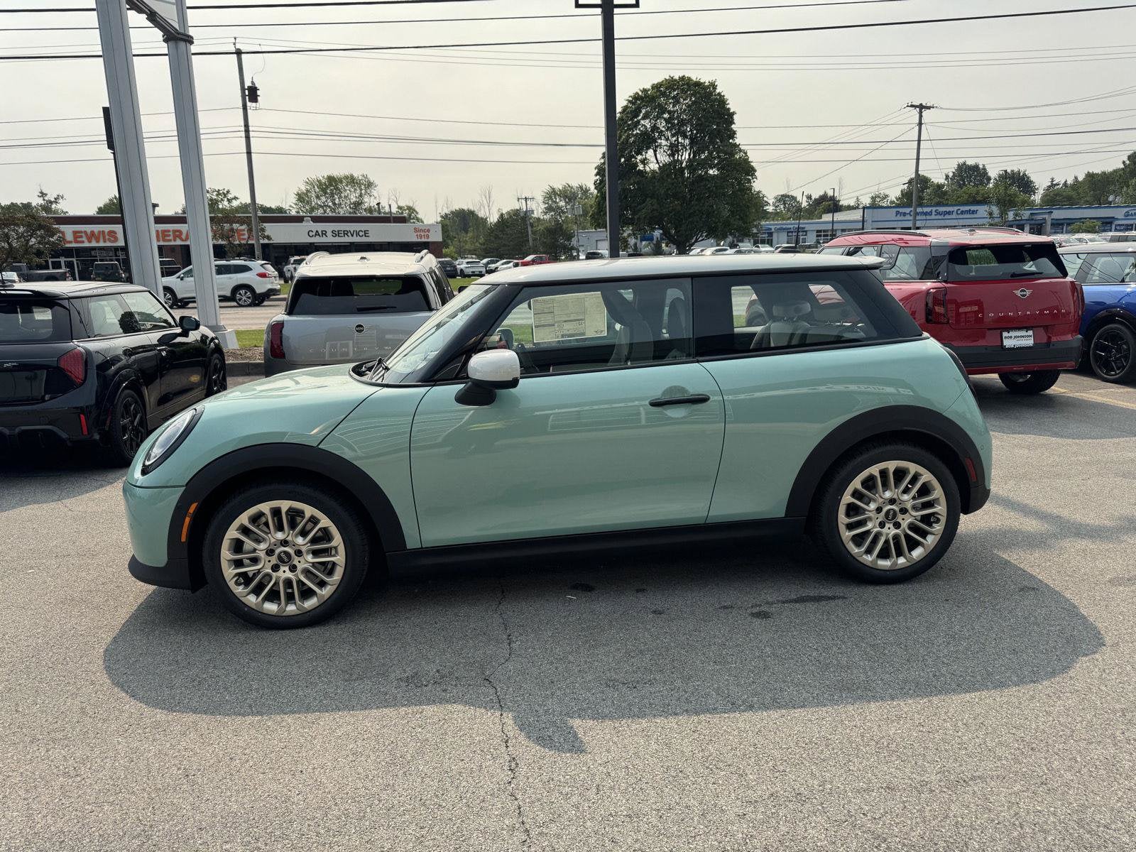 2026 MINI 2 DOOR SIGNATURE PLUS