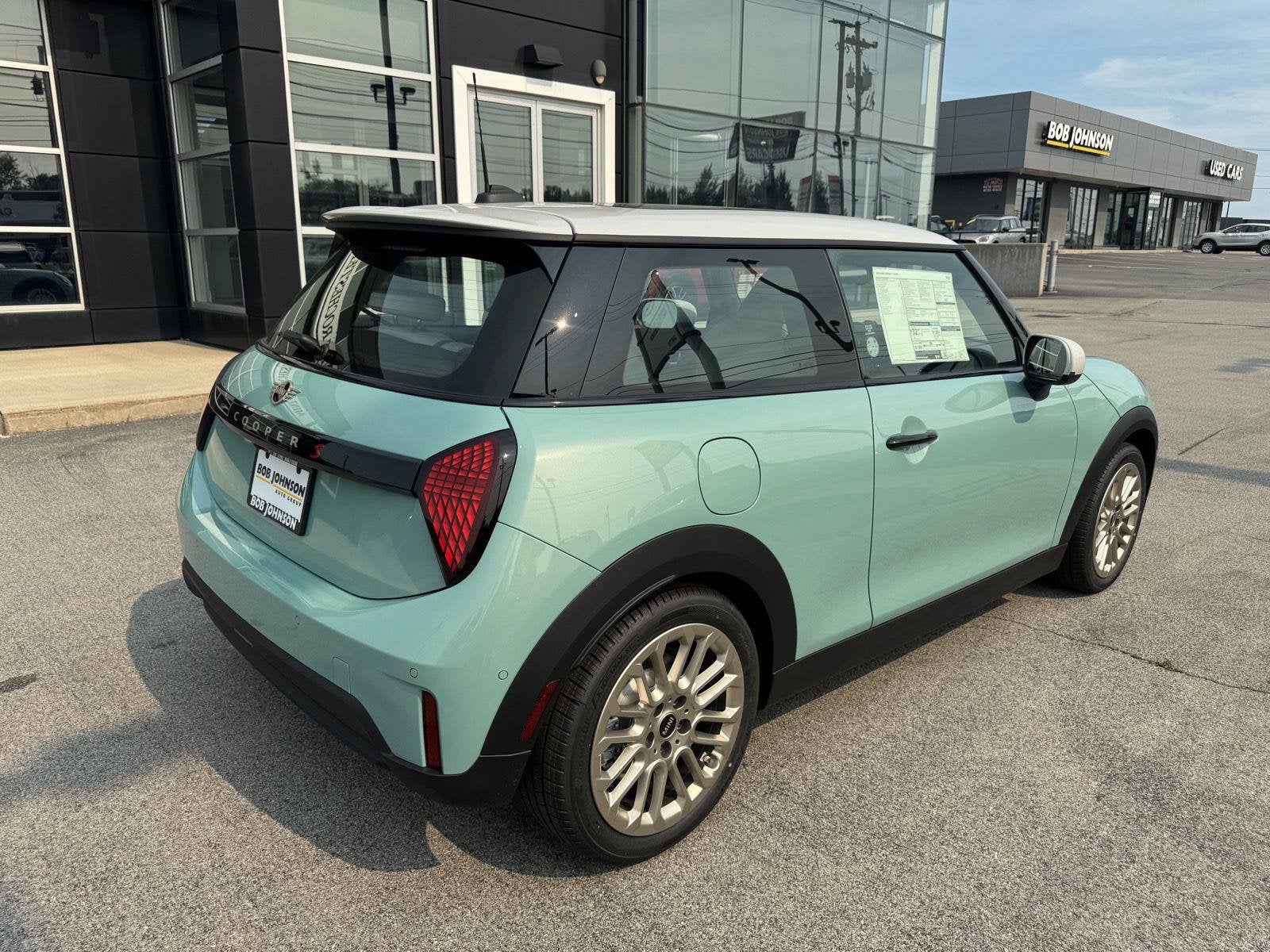 2026 MINI 2 DOOR SIGNATURE PLUS