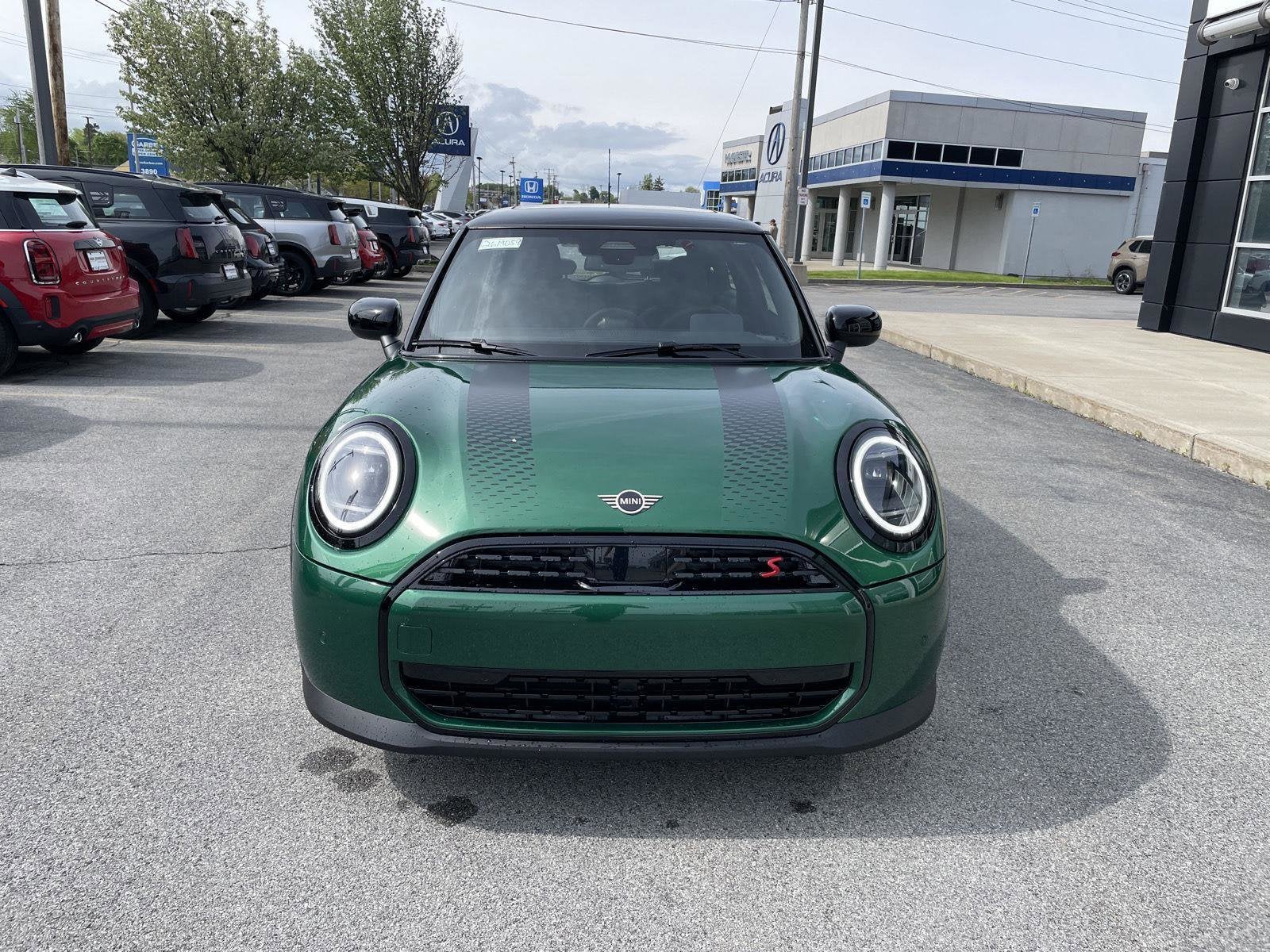2026 MINI 2 DOOR SIGNATURE PLUS