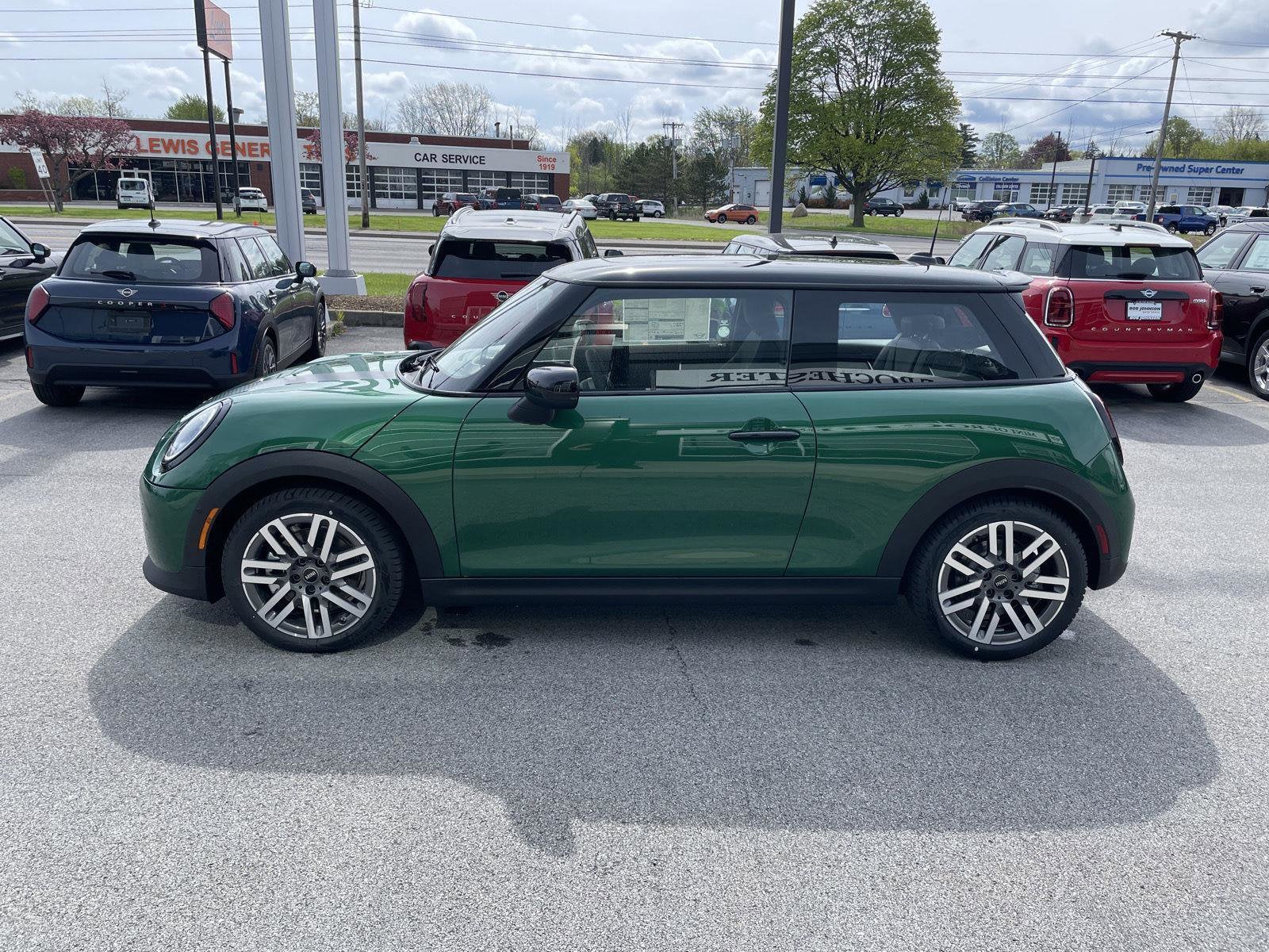 2026 MINI 2 DOOR SIGNATURE PLUS