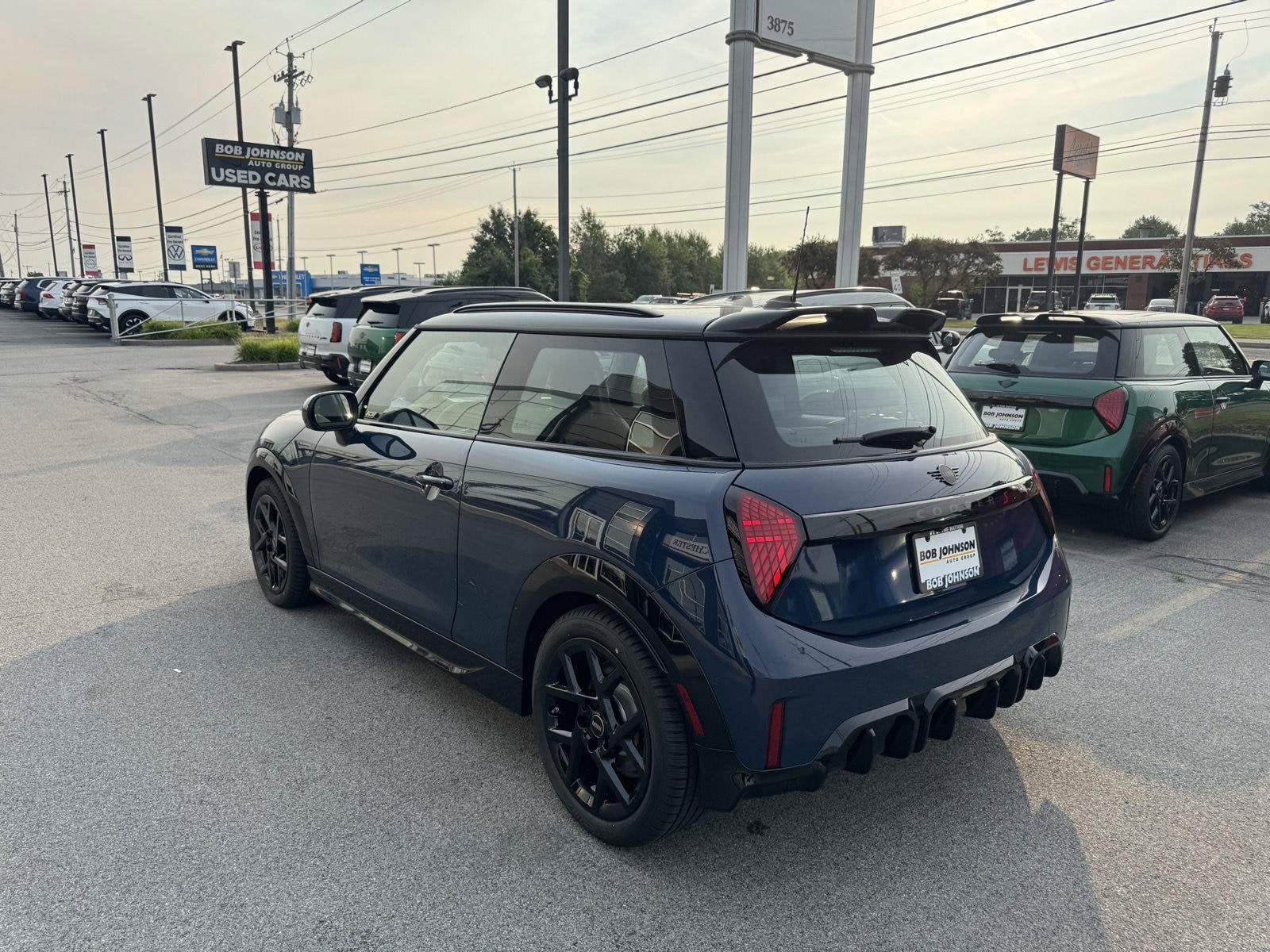 2026 MINI 2 DOOR ICONIC