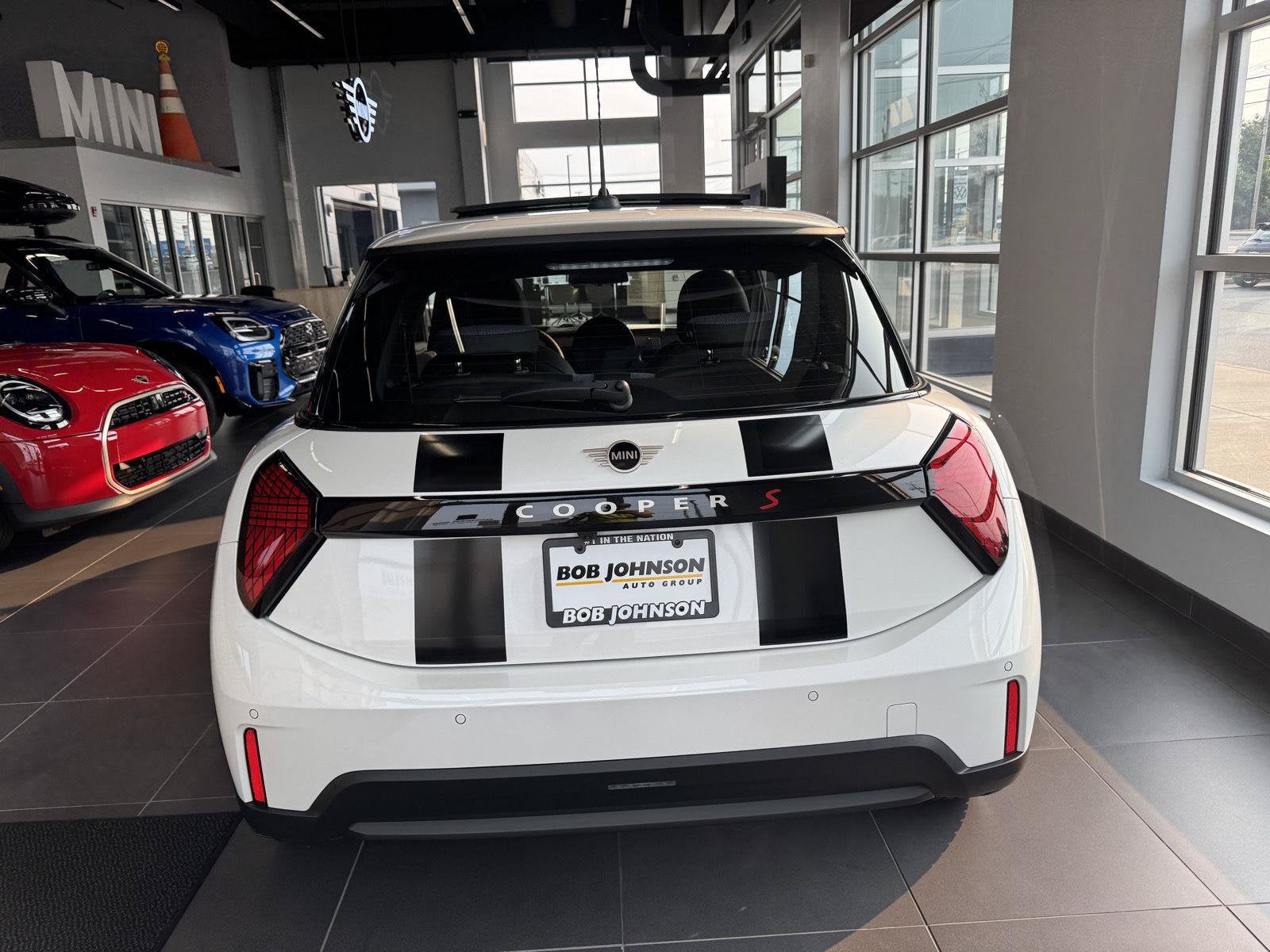 2026 MINI 2 DOOR SIGNATURE PLUS