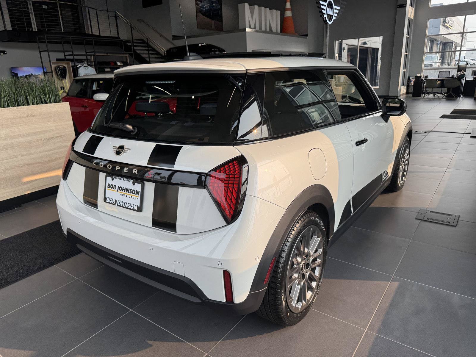 2026 MINI 2 DOOR SIGNATURE PLUS