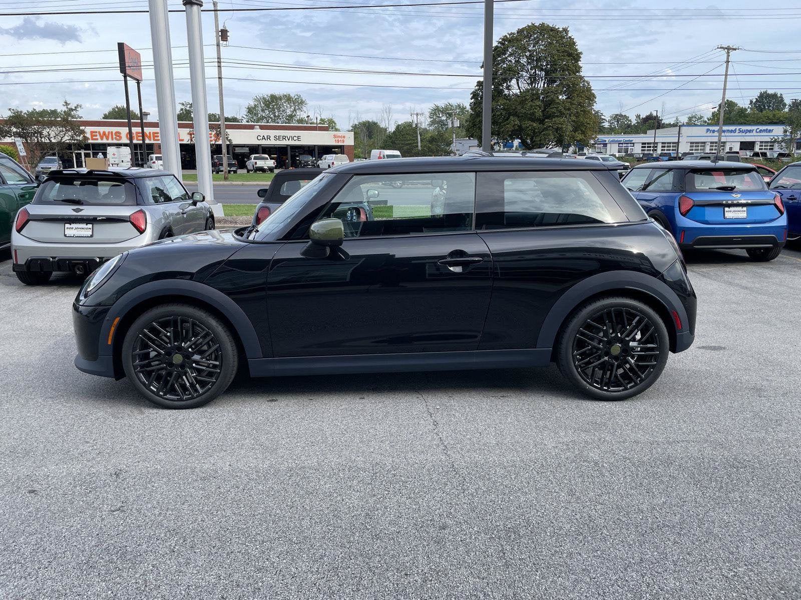 2027 MINI 2 DOOR ICONIC