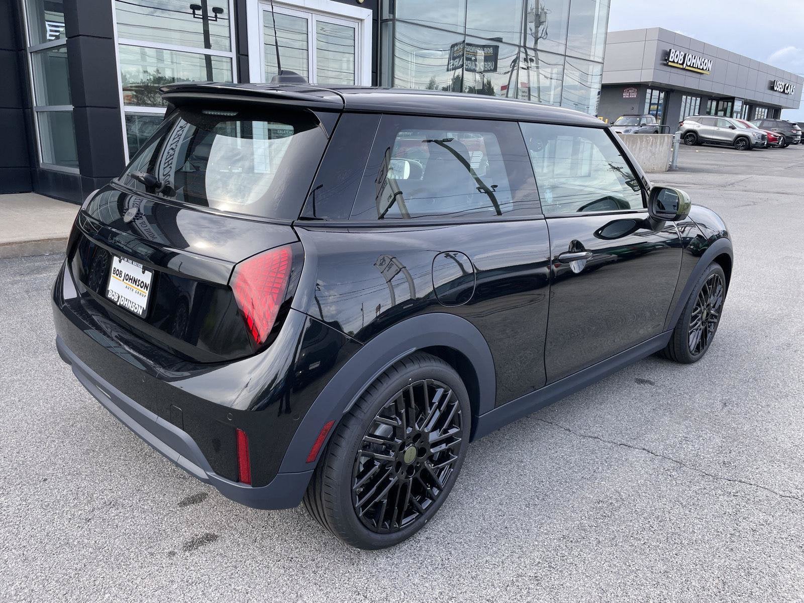 2027 MINI 2 DOOR ICONIC