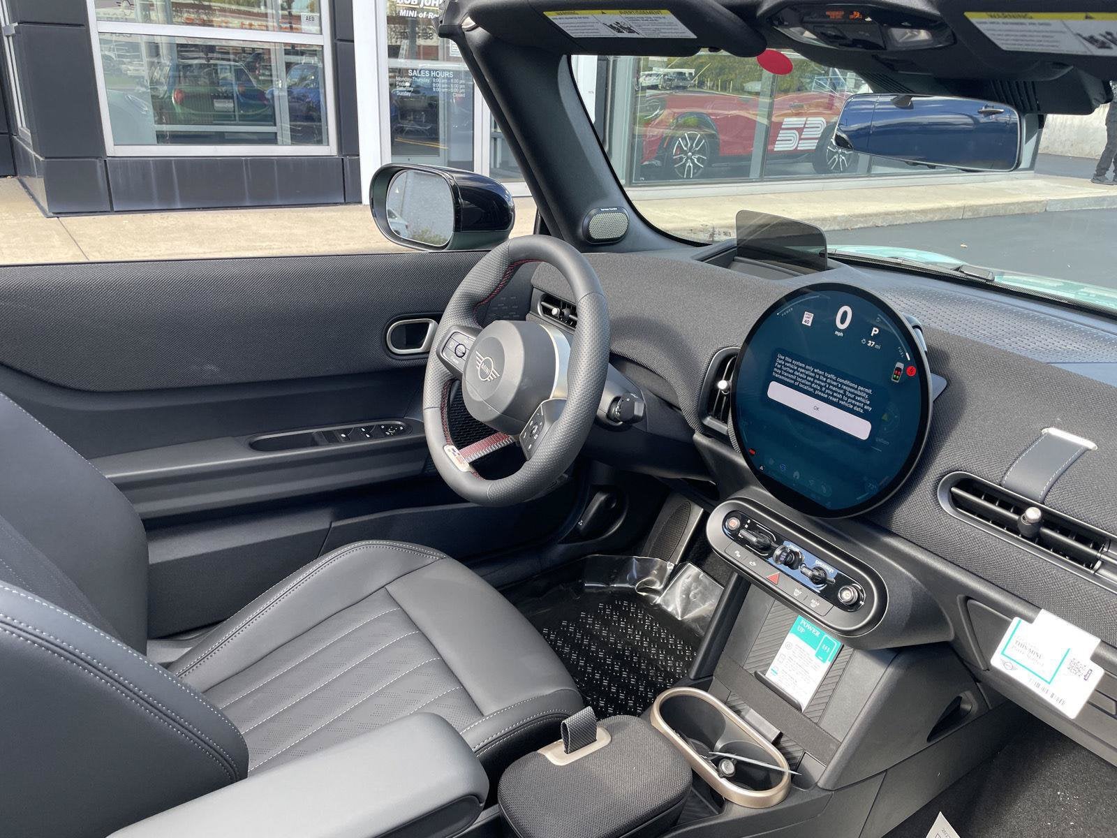 2027 MINI CONVERTIBLE ICONIC