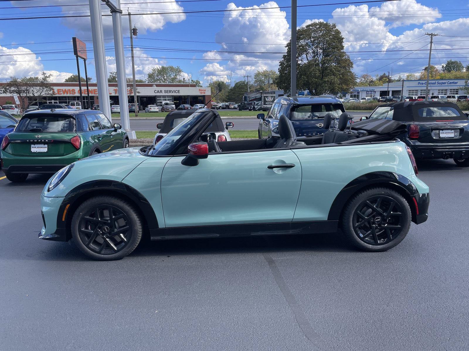 2027 MINI CONVERTIBLE ICONIC