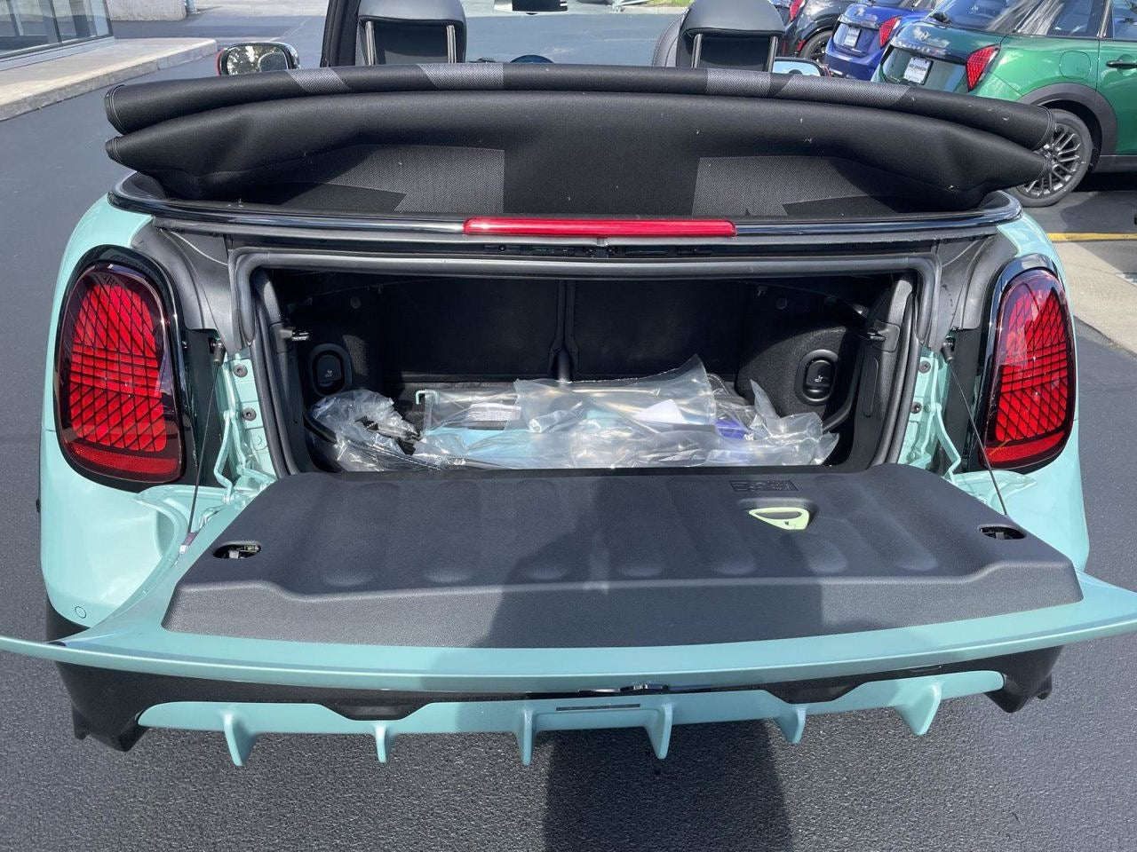 2027 MINI CONVERTIBLE ICONIC