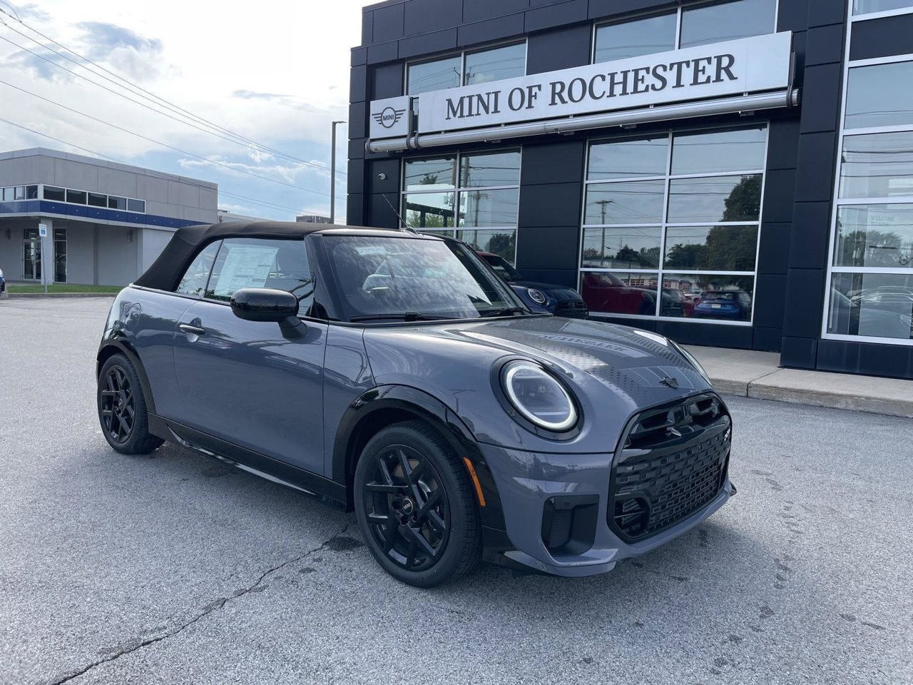 2027 MINI CONVERTIBLE ICONIC