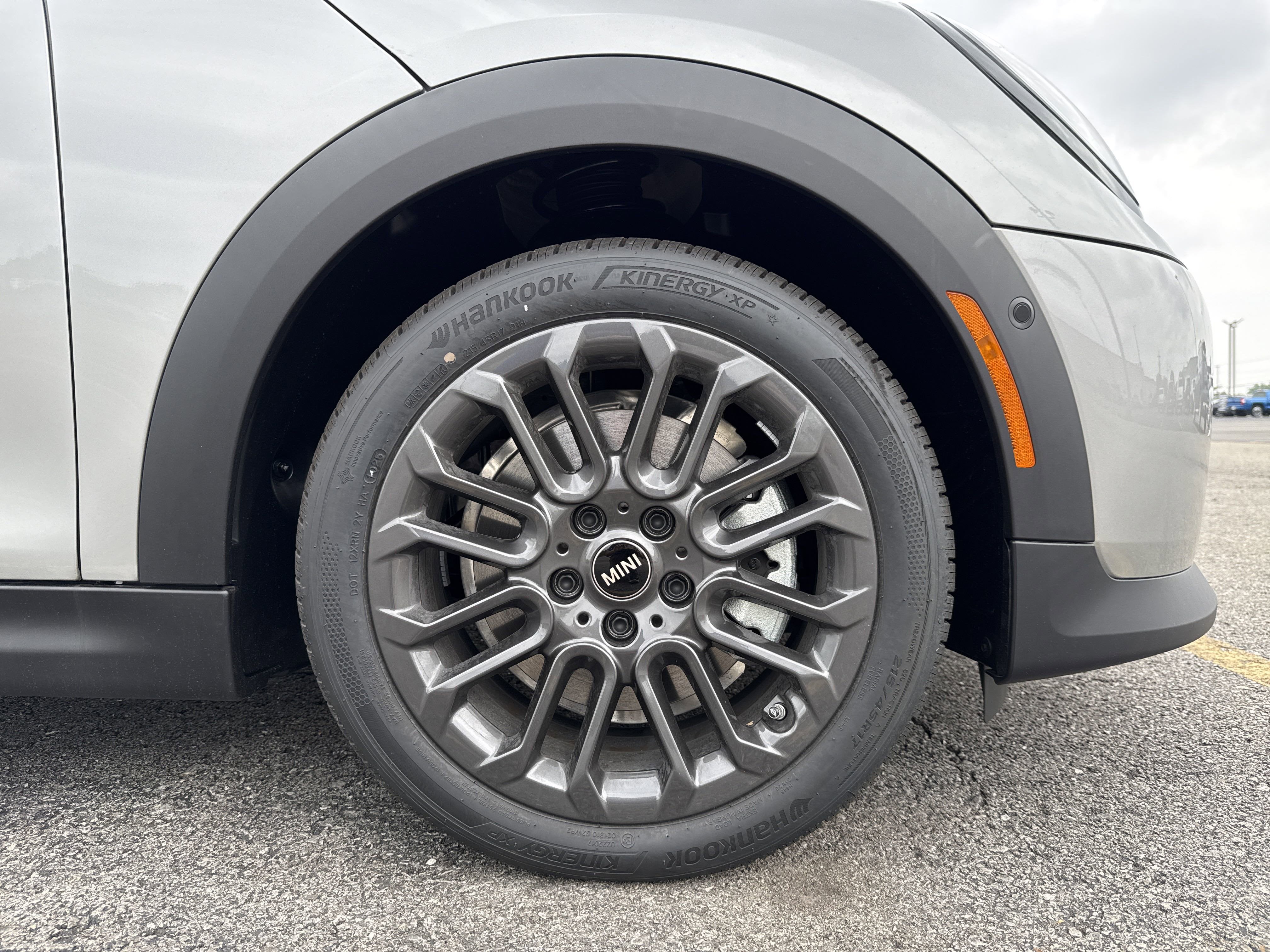 2025 MINI CONVERTIBLE ICONIC