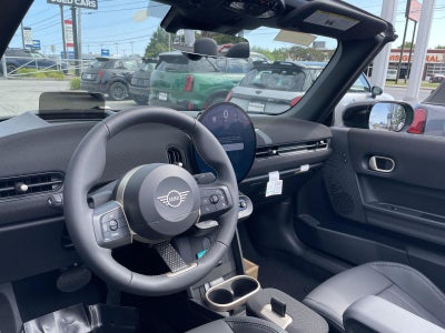 2026 MINI CONVERTIBLE SIGNATURE PLUS