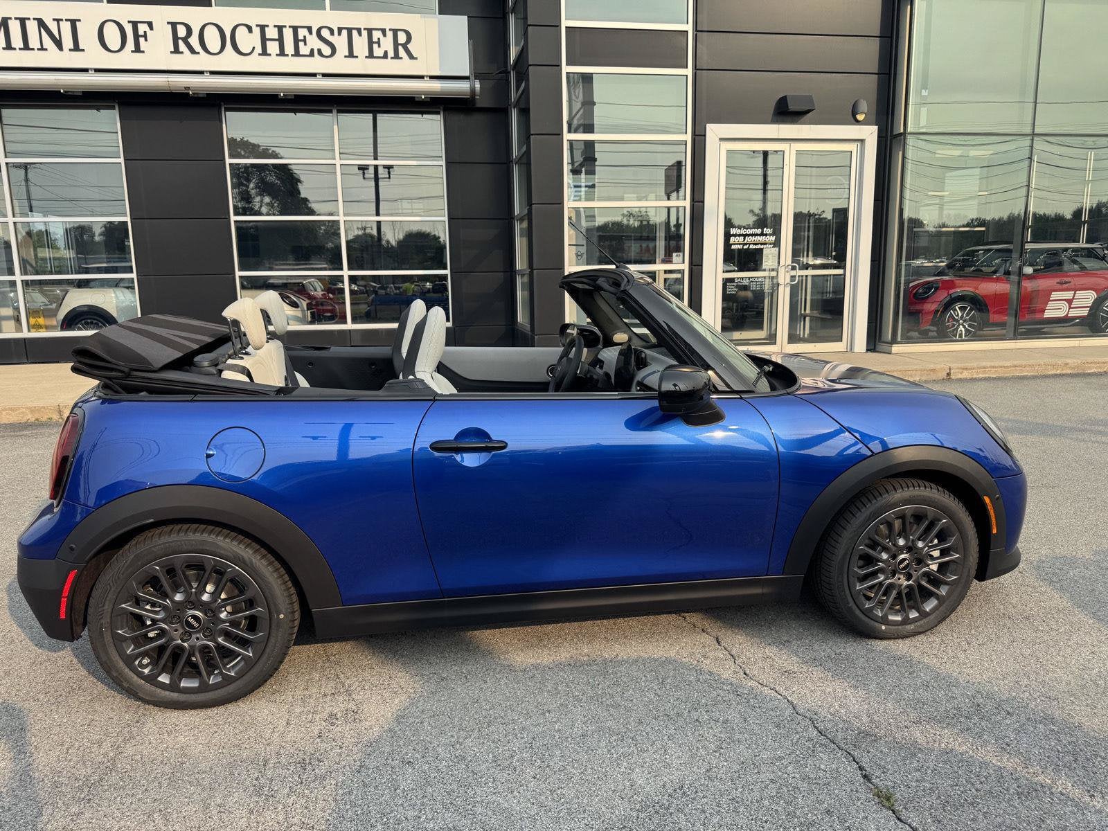 2026 MINI CONVERTIBLE ICONIC
