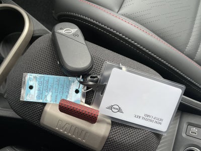 2026 MINI 2 DOOR ICONIC