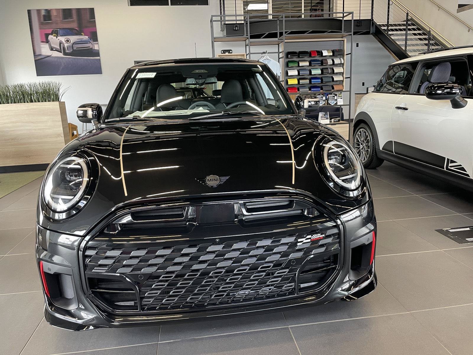 2027 MINI 2 DOOR ICONIC