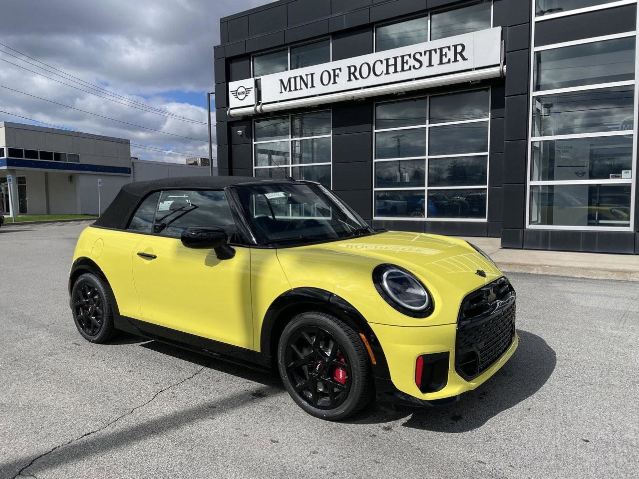 2026 MINI CONVERTIBLE ICONIC