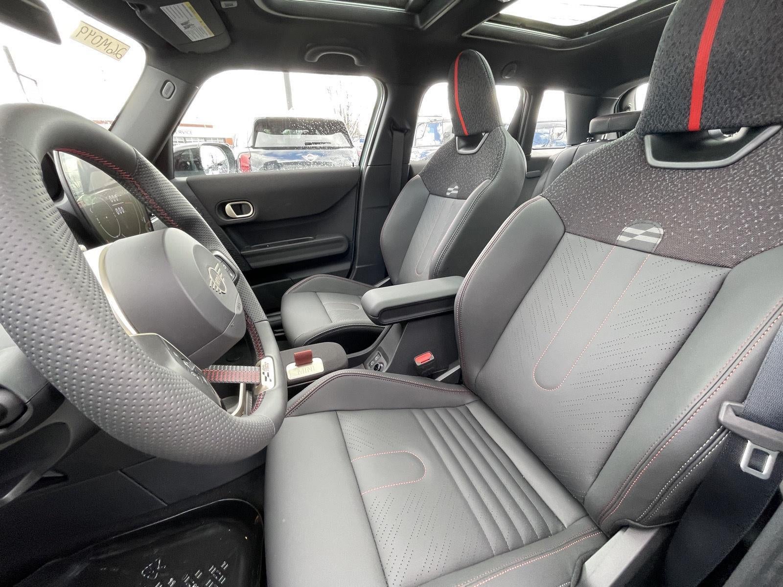 2026 MINI 4 DOOR ICONIC