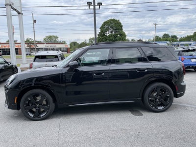 2027 MINI COUNTRYMAN ICONIC