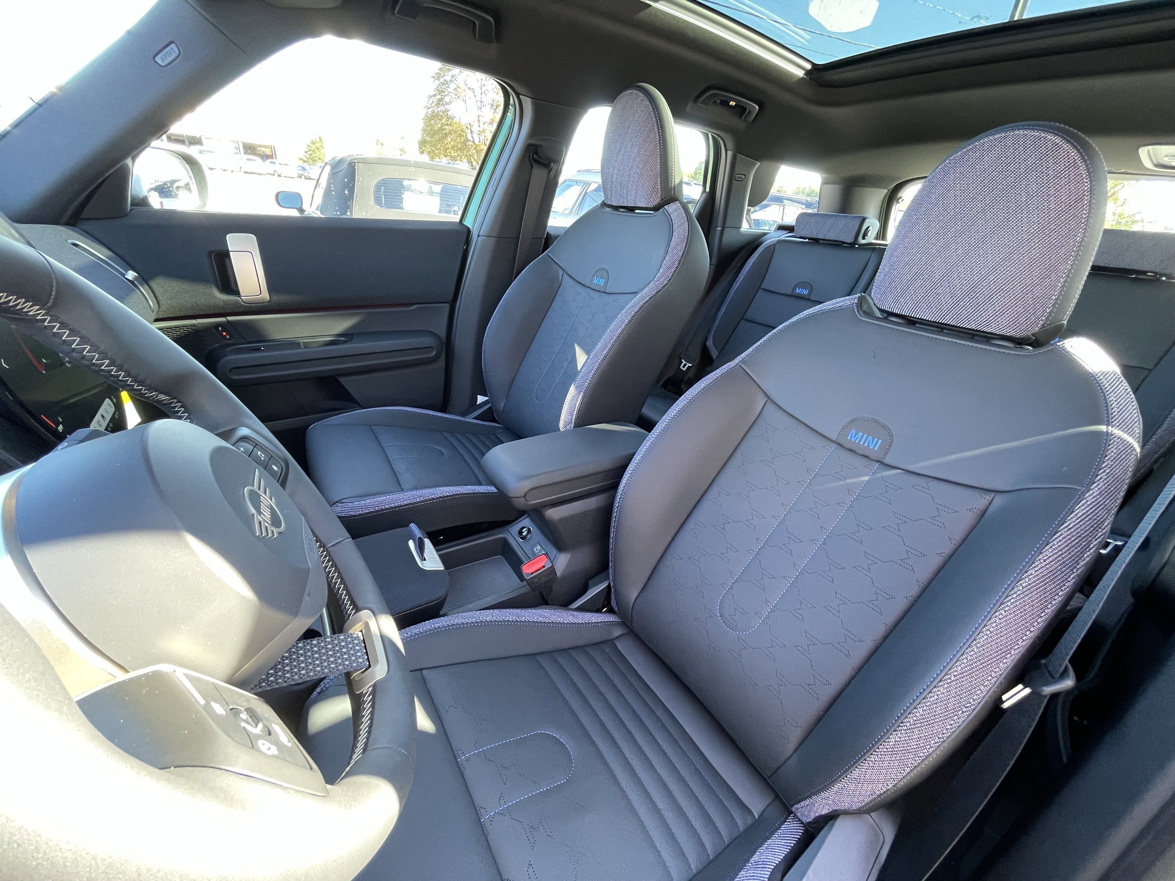 2026 MINI COUNTRYMAN SIGNATURE PLUS