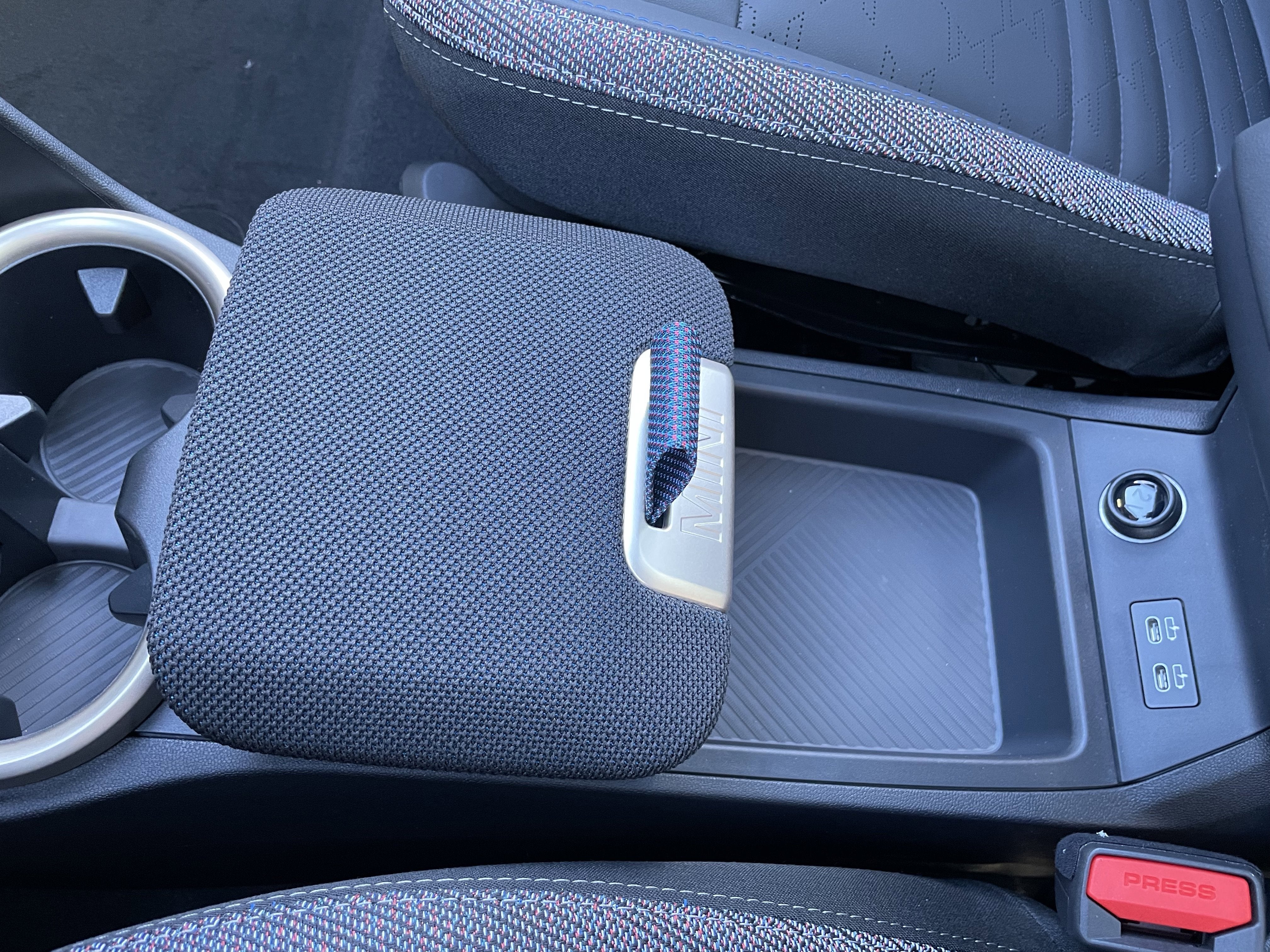 2026 MINI COUNTRYMAN SIGNATURE PLUS