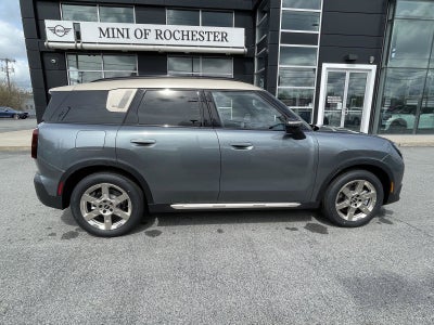 2027 MINI COUNTRYMAN ICONIC