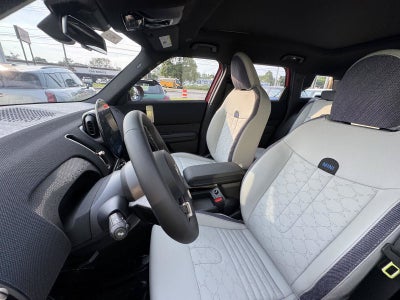 2027 MINI COUNTRYMAN SIGNATURE PLUS