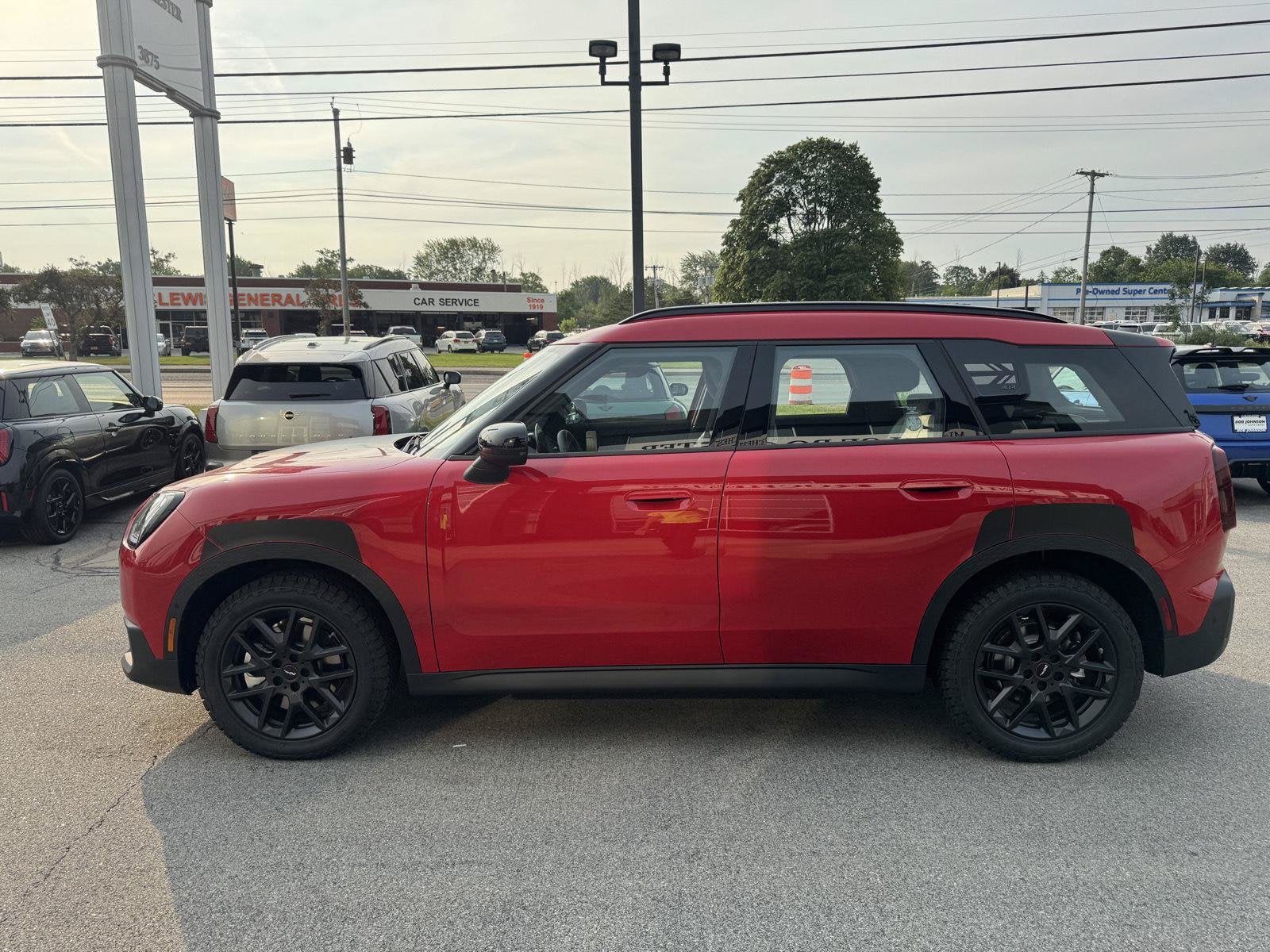 2027 MINI COUNTRYMAN SIGNATURE PLUS