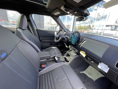 2027 MINI COUNTRYMAN SIGNATURE PLUS