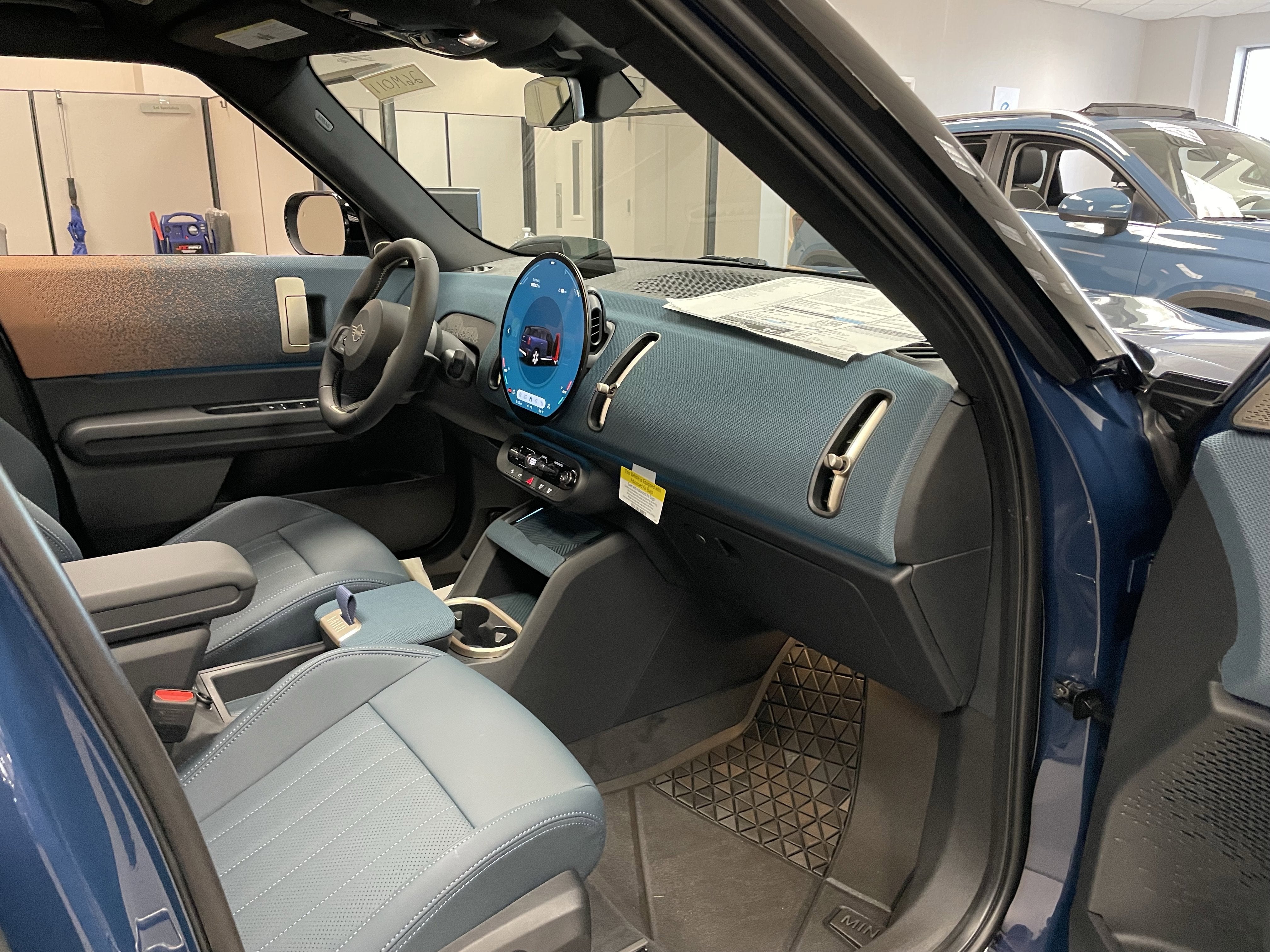 2026 MINI COUNTRYMAN ICONIC