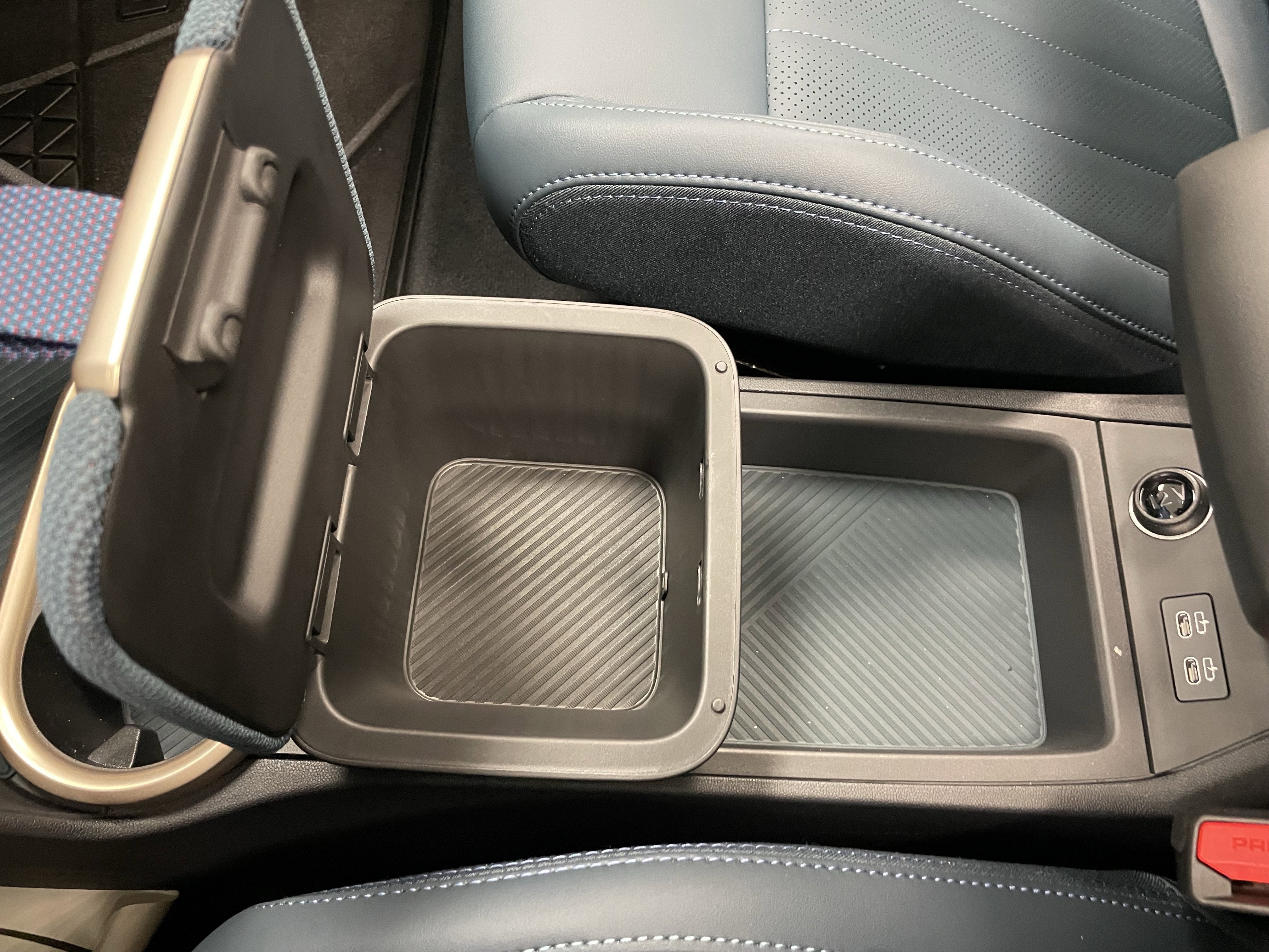 2026 MINI COUNTRYMAN ICONIC