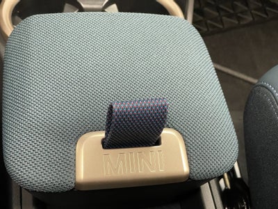 2026 MINI COUNTRYMAN ICONIC