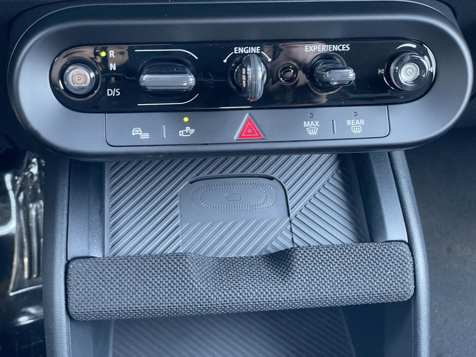 2026 MINI COUNTRYMAN ICONIC