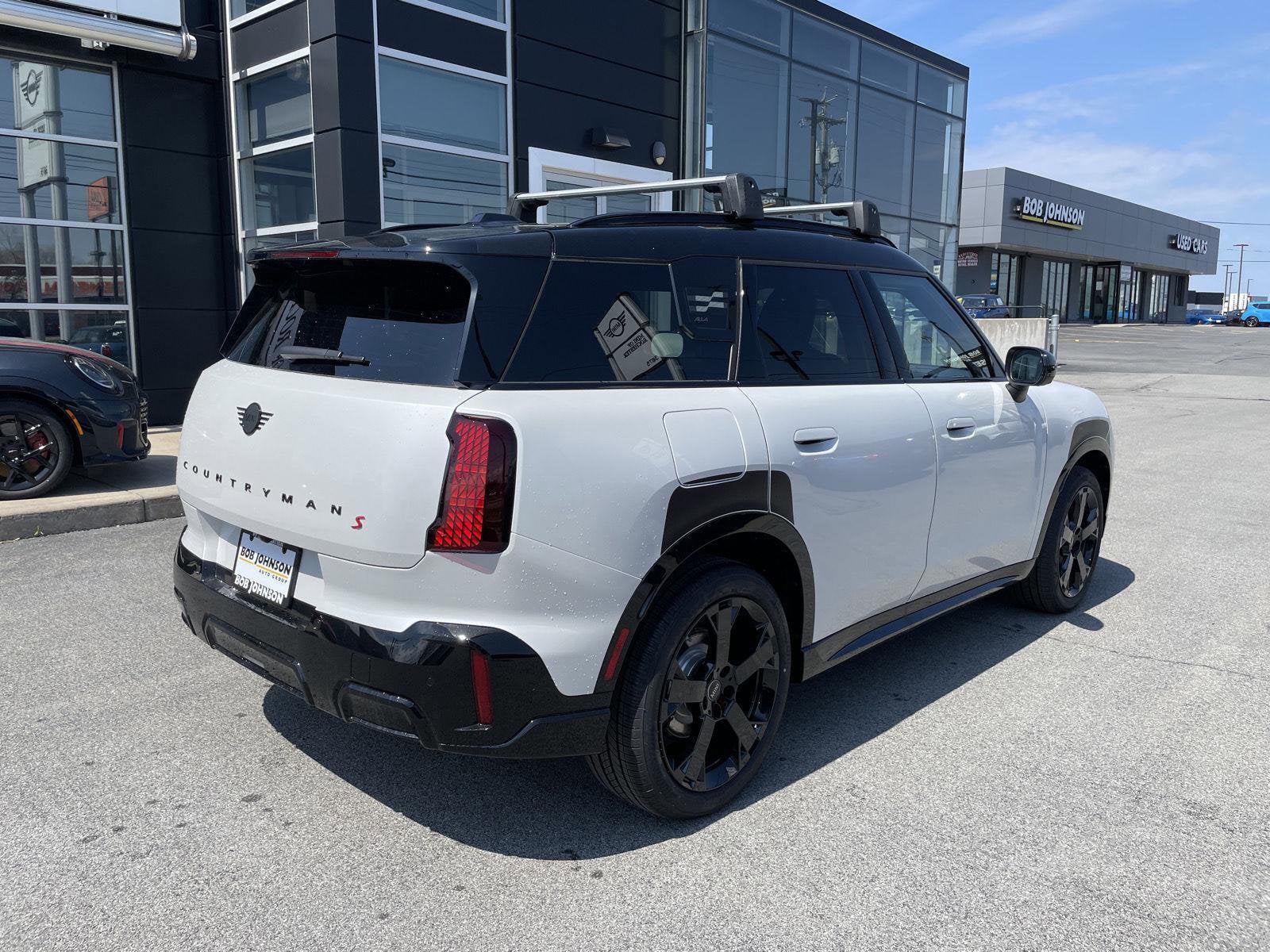 2026 MINI COUNTRYMAN ICONIC