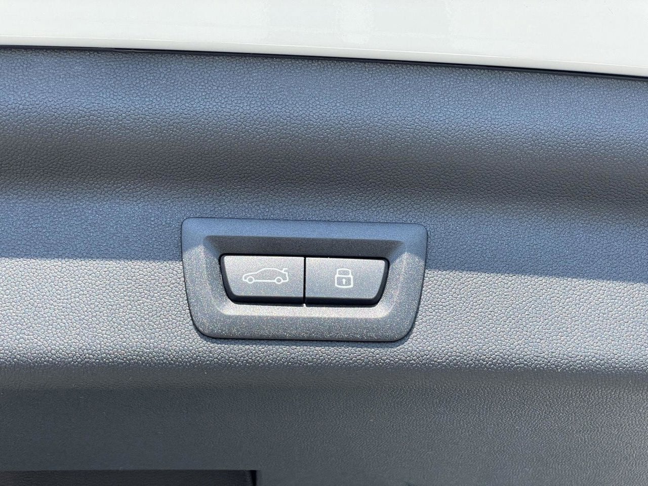 2026 MINI COUNTRYMAN ICONIC