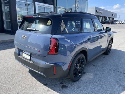 2027 MINI COUNTRYMAN SIGNATURE PLUS