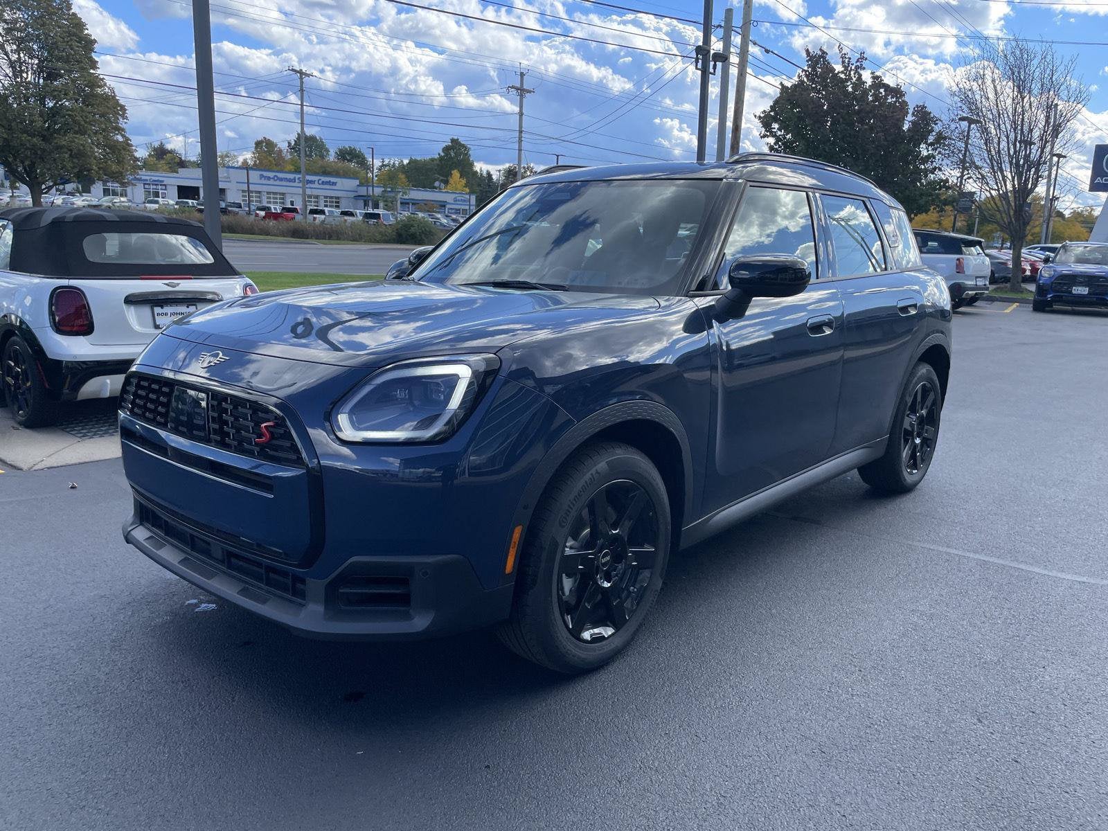 2027 MINI COUNTRYMAN SIGNATURE PLUS