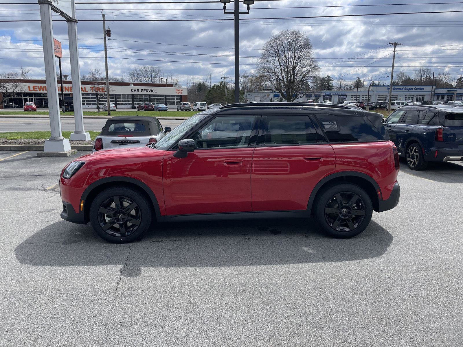 2026 MINI COUNTRYMAN OXFORD EDITION