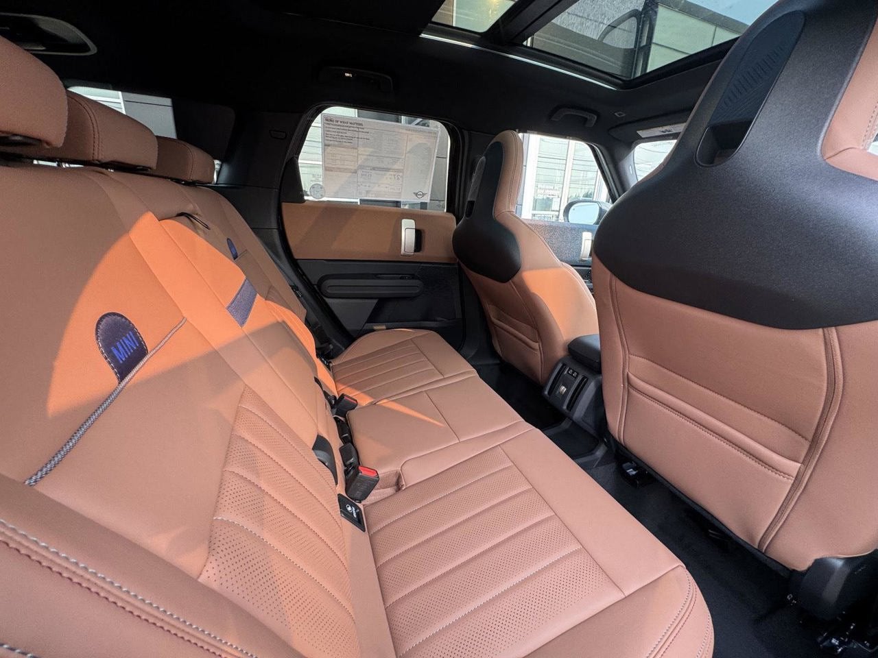 2027 MINI COUNTRYMAN ICONIC
