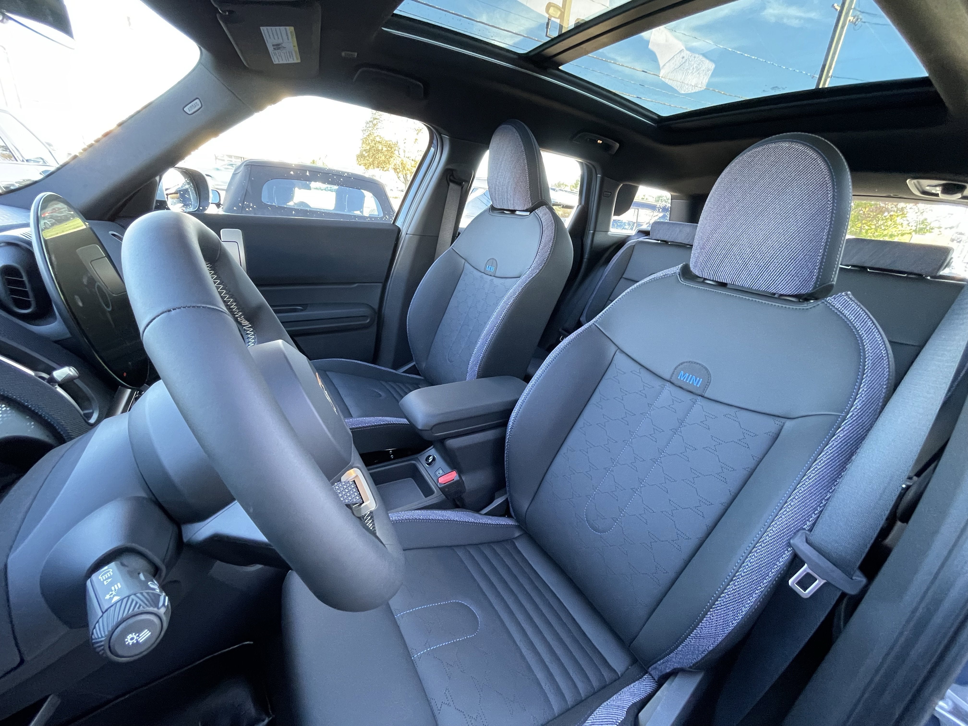 2026 MINI COUNTRYMAN SIGNATURE PLUS