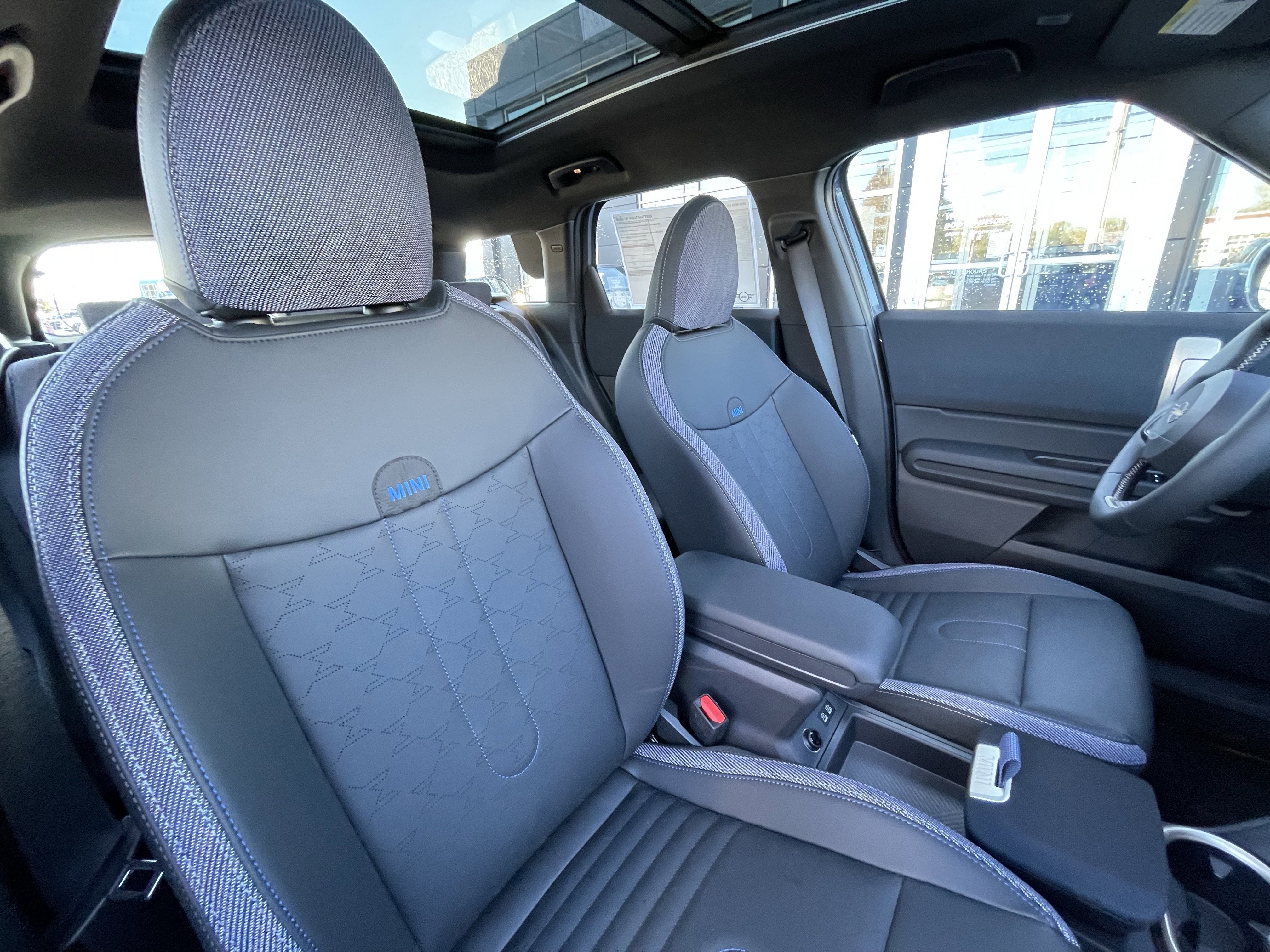 2026 MINI COUNTRYMAN SIGNATURE PLUS