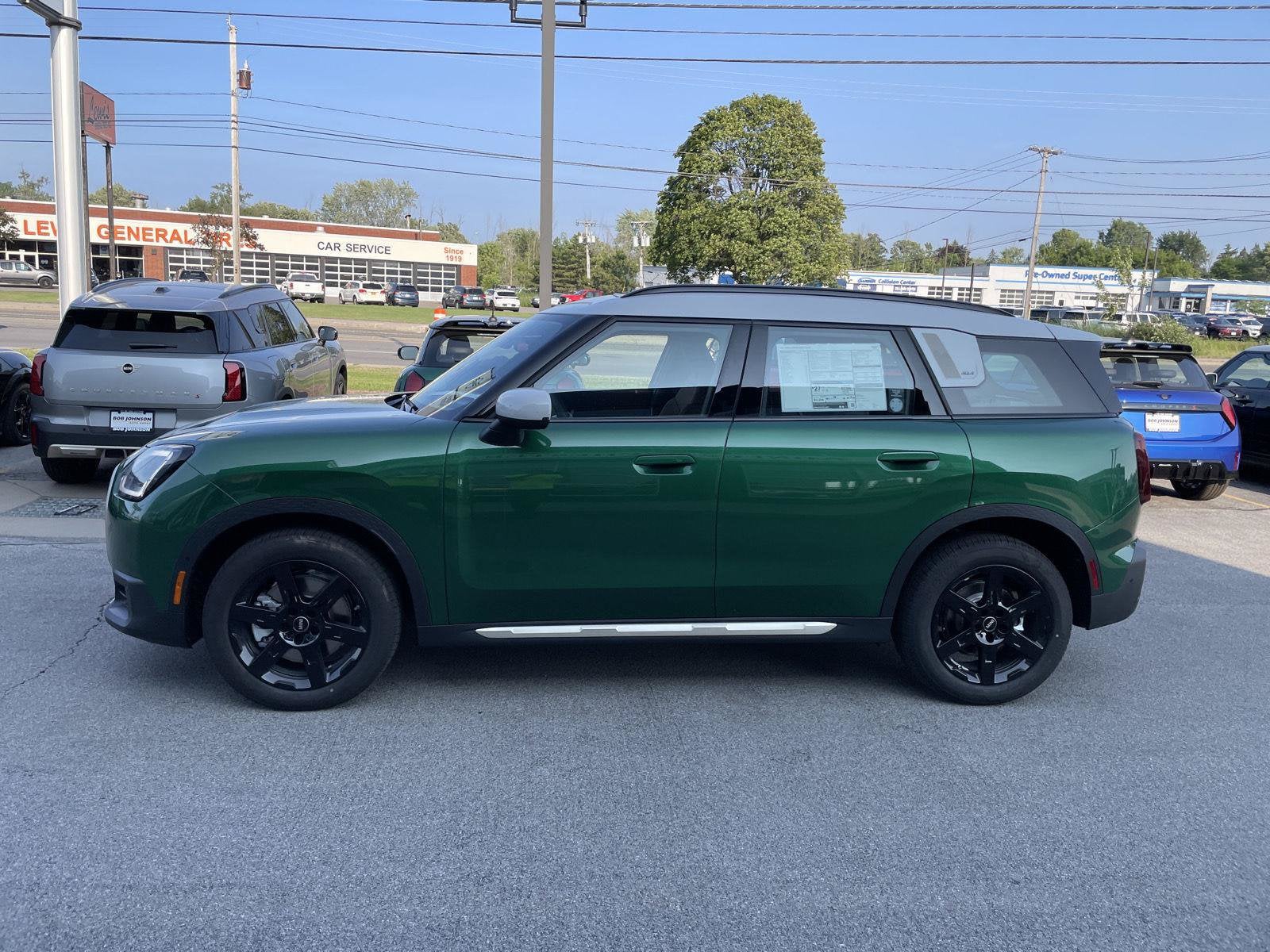 2027 MINI COUNTRYMAN SIGNATURE PLUS