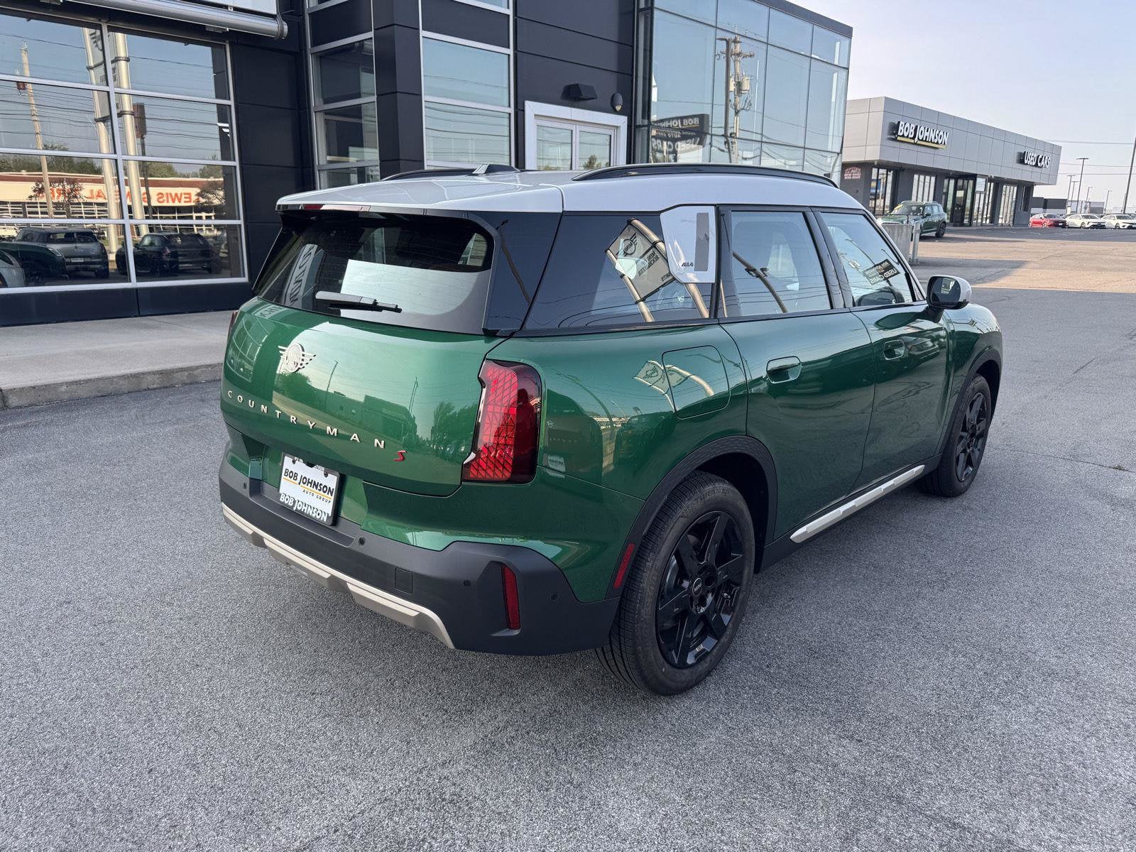 2027 MINI COUNTRYMAN SIGNATURE PLUS