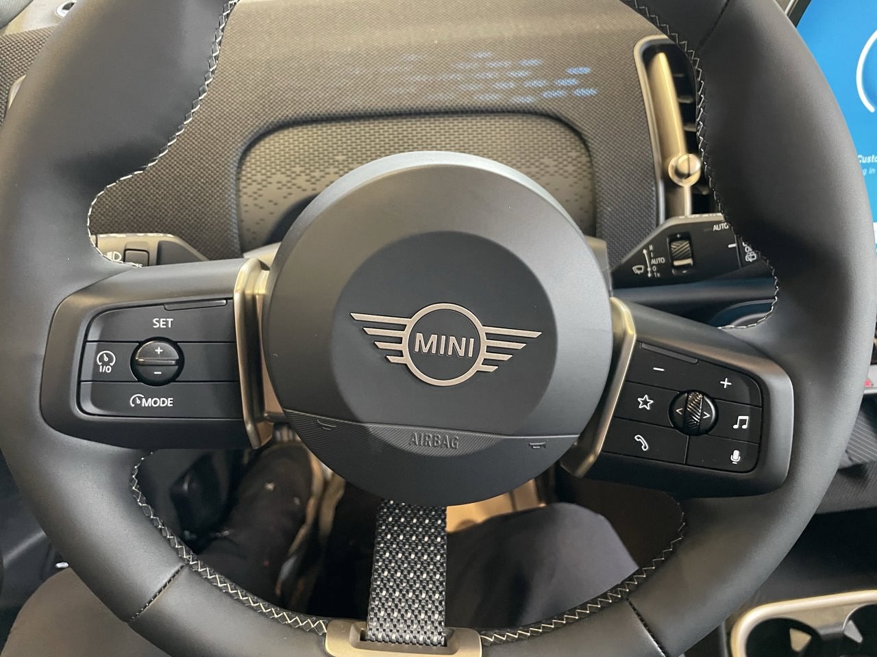 2026 MINI COUNTRYMAN SIGNATURE PLUS